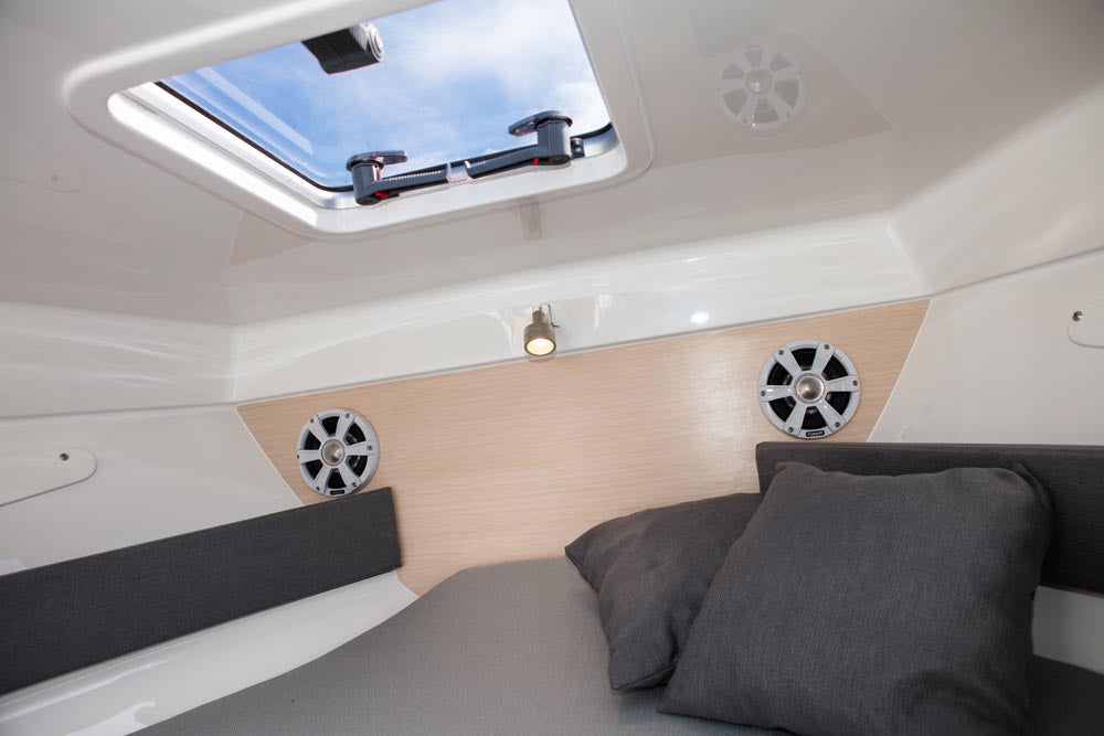 Atlantic Marine Day Cruiser 720