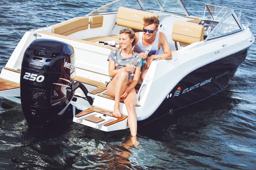 Atlantic Marine Day Cruiser 720