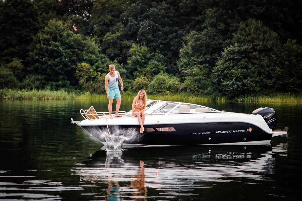 Atlantic Marine Day Cruiser 720