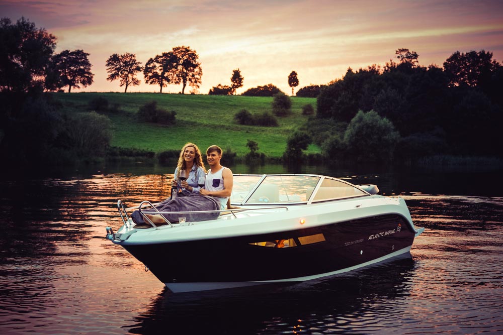 Atlantic Marine Day Cruiser 720