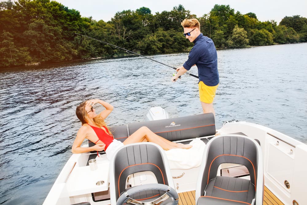 Atlantic Marine Sun Cruiser 630