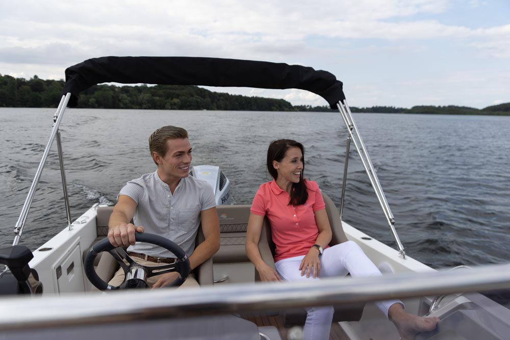 Atlantic Marine Sun Cruiser 690