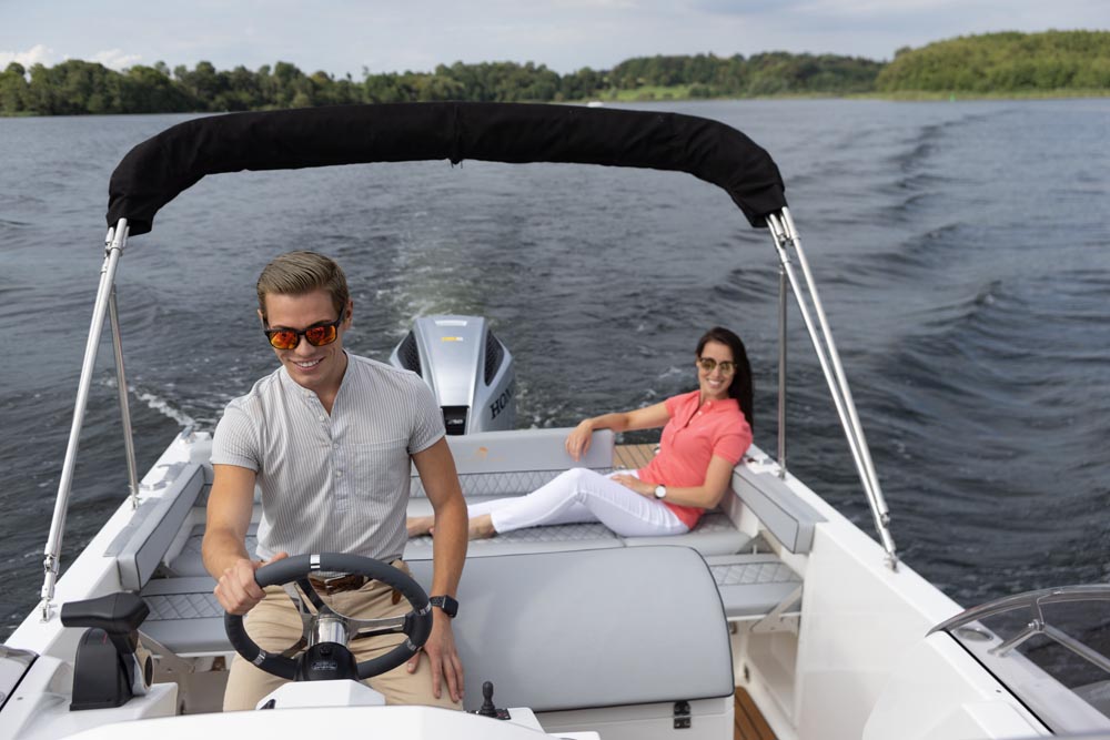Atlantic Marine Sun Cruiser 730