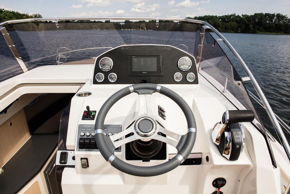 Atlantic Marine Sun Cruiser 730